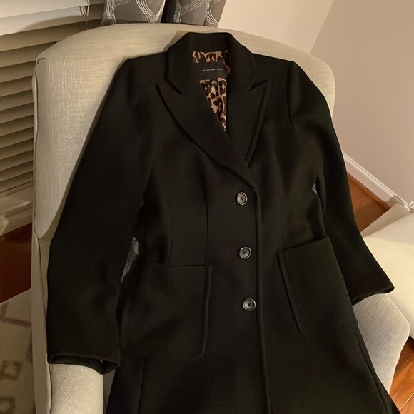 Ladies CLASSY Black wool jacket from Banana Republic - Picture 2 of 8